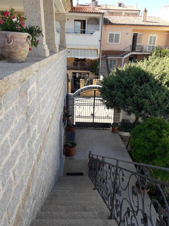 Casa Mene' Apartment Arzachena Luaran gambar